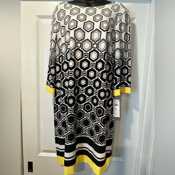 Bold Geometric Print Shift Dress - 37” Length - Picture 1 of 4